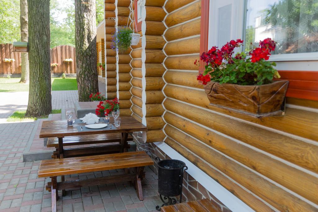 Belaya Dacha Apartment Gomel Bagian luar foto